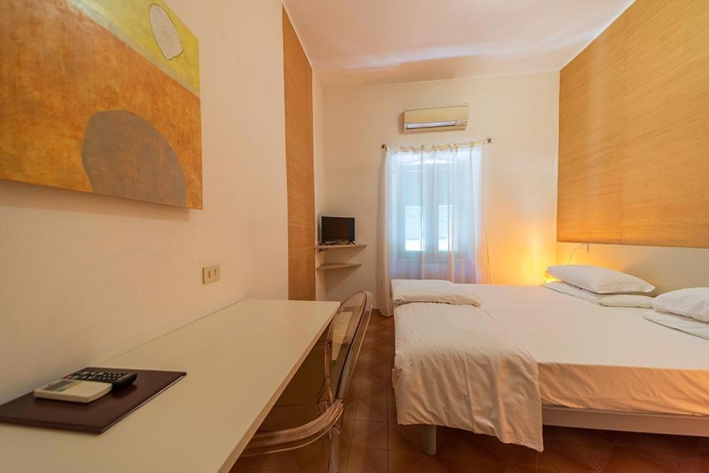 Hotel Casa Lupi Марчиана-Марина Экстерьер фото